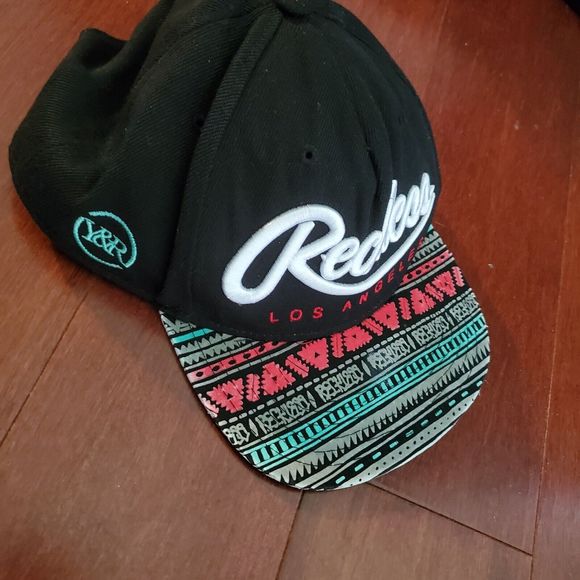 Young & Reckless Los Angeles Baseball Cap One Size Hat Black White RN 101372 - Picture 5 of 7